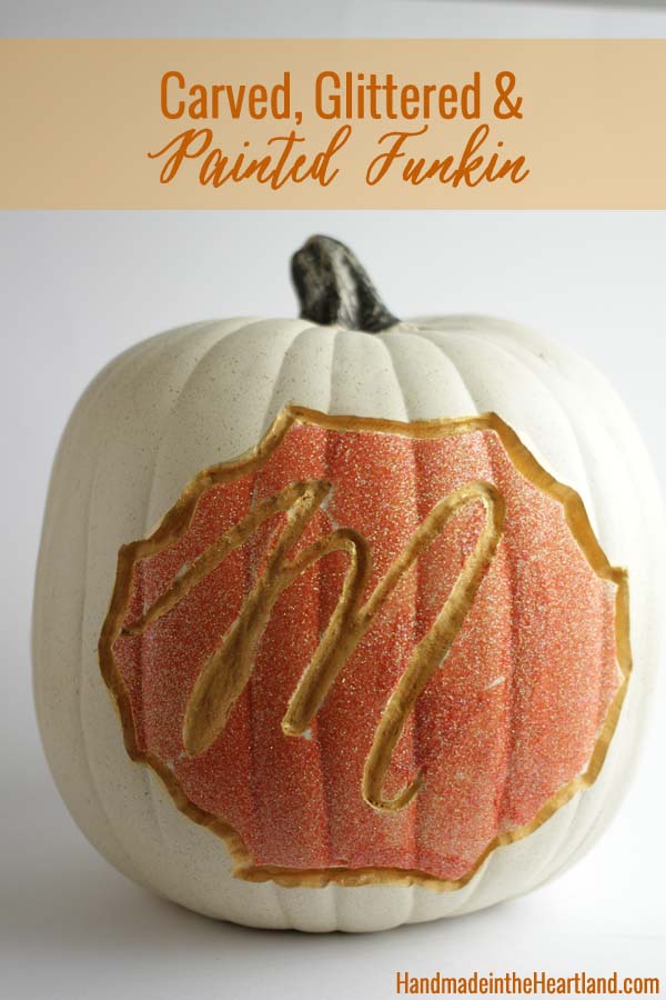 Carved Glittered Pumpkin #pumpkin #carving #halloween #falldecor #decorhomeideas