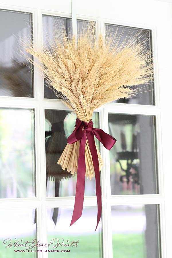 DIY Fall Wheat Sheaf Wreath #falldecor #fallfrontdoor #frontdoor #decorhomeideas