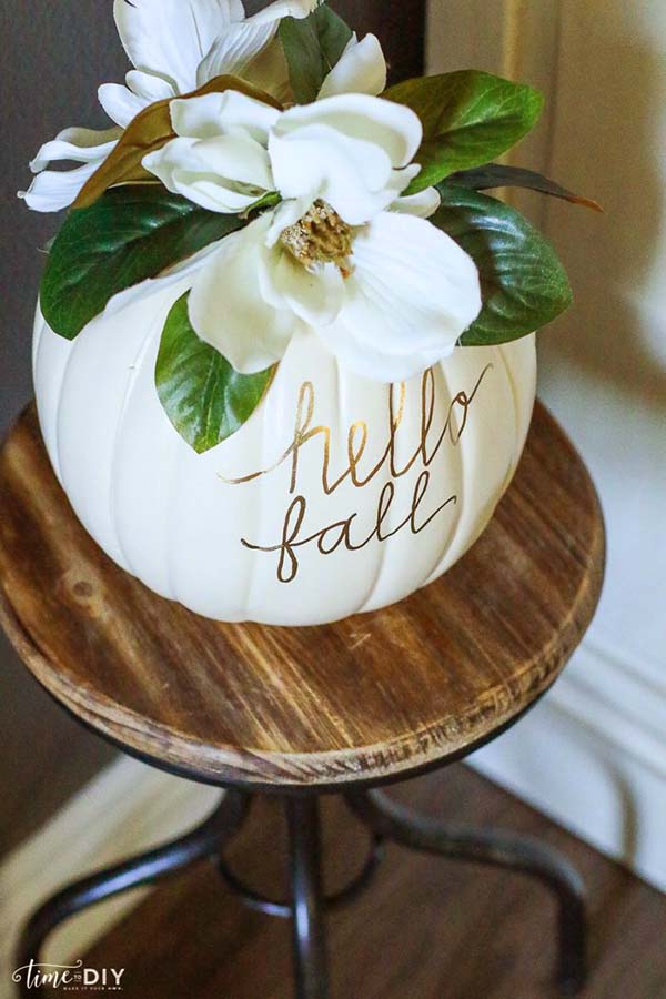 DIY Magnolia Pumpkin #pumpkin #falldecor #nocarve #homedecor #decorhomeideas