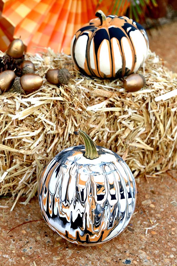 Drip painting pumpkins #pumpkin #falldecor #nocarve #homedecor #decorhomeideas