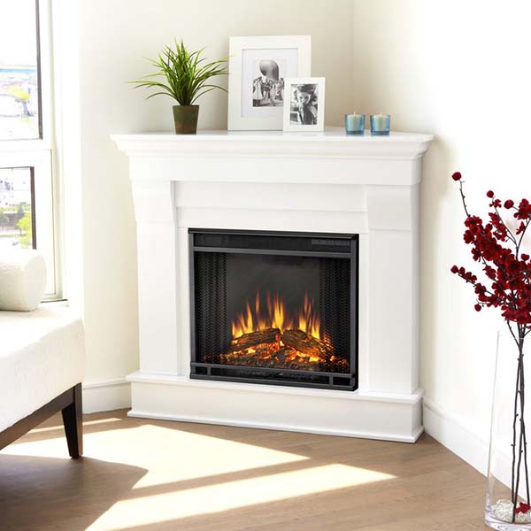 Classic white electric corner fireplace for living room #fireplace #fireplaceideas #corner #decorhomeideas