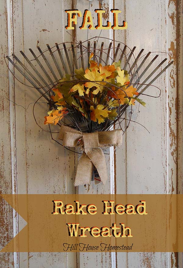 Fall front door rake head wreath #falldecor #fallfrontdoor #frontdoor #decorhomeideas