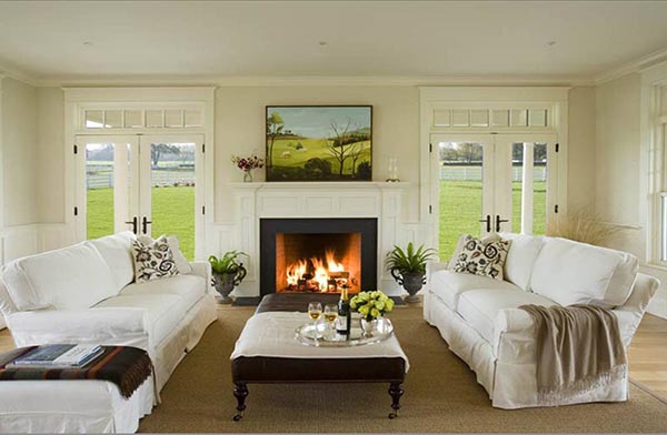 Fireplace mantel with glass doors on each side #fireplacemantel #fireplace #mantel #homedecor #decorhomeideas