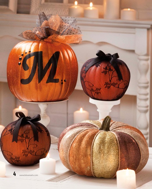 Lace Pumpkins #pumpkin #carving #halloween #falldecor #decorhomeideas