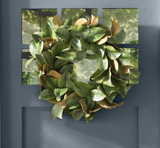 Magnolia Leaf Wreath #wreath #falldecor #fallwreath #falldecoration #decorhomeideas