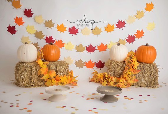 Maple Leaf Garland #falldecor #etsy #fallideas #falldecoration #decorhomeideas