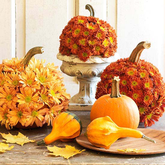 Pretty Pumpkin Fall Centerpiece #pumpkindecor #centerpiece #falldecor #decorhomeideas