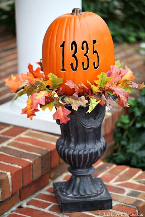 Pumpkin Carving Ideas In an urn #pumpkin #carving #halloween #falldecor #decorhomeideas