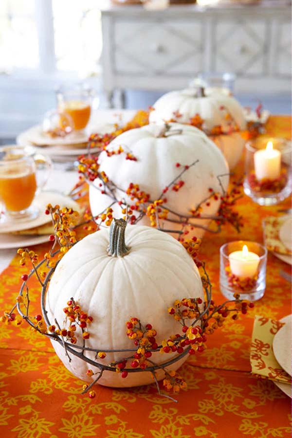 Pumpkin themed fall centerpiece ideas #pumpkindecor #centerpiece #falldecor #decorhomeideas