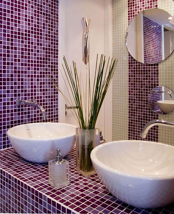 Purple bathroom mosaic tiles #purplebathroom #purple #bathroom #lavender #bathroomideas #decorhomeideas