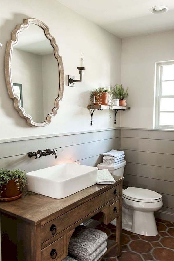 Simple Country Bathroom Decor #countrybathroom #countrydecor #bathroom #farmhouse #decorhomeideas