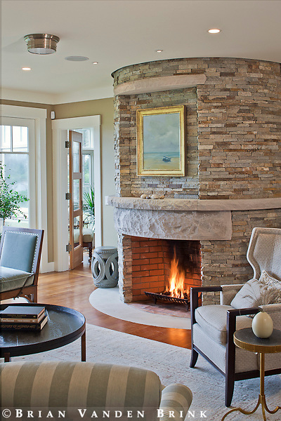 Round Stone Corner Fireplace #fireplace #fireplaceideas #corner #decorhomeideas