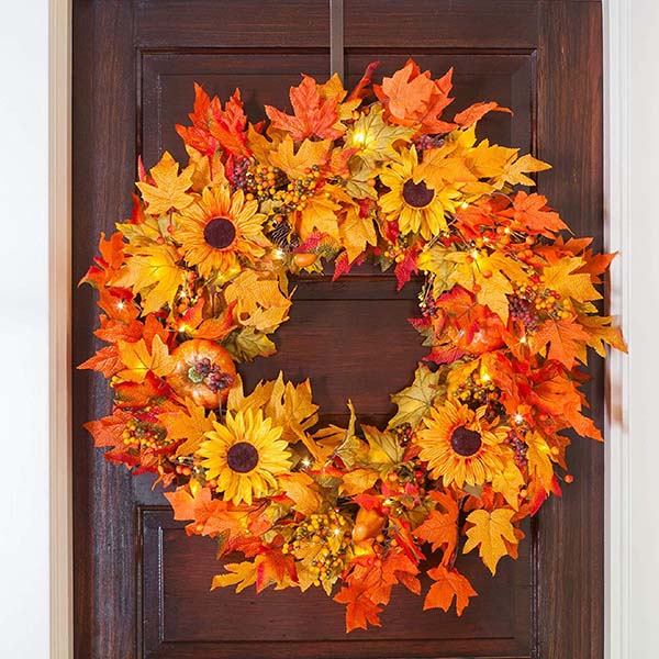 Sunflower Fall Wreath #wreath #falldecor #fallwreath #falldecoration #decorhomeideas