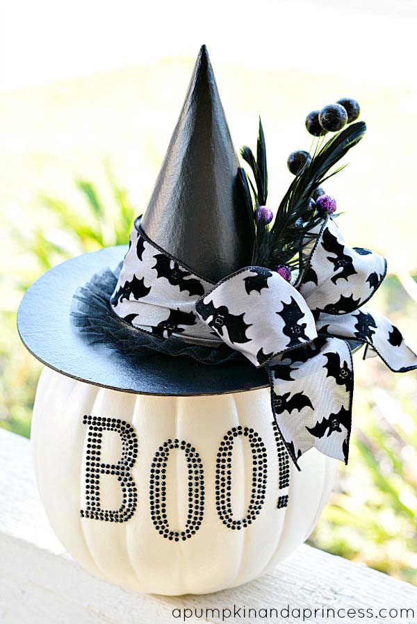 Witch Pumpkin No-Carve Ideas #pumpkin #falldecor #nocarve #homedecor #decorhomeideas