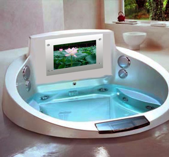 Bathtub With TV #bathtub #tub #cooltub #bathroom #decorhomeideas