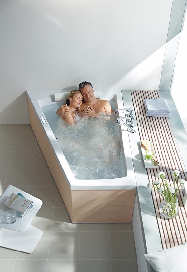 Bathtub for two #bathtub #tub #cooltub #bathroom #decorhomeideas