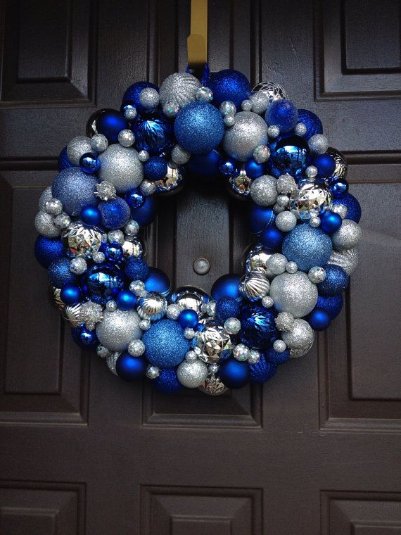 Blue and Silver Christmas Wreath #Christmas #Christmasdecor #blue #silver #turquoise #decorhomeideas