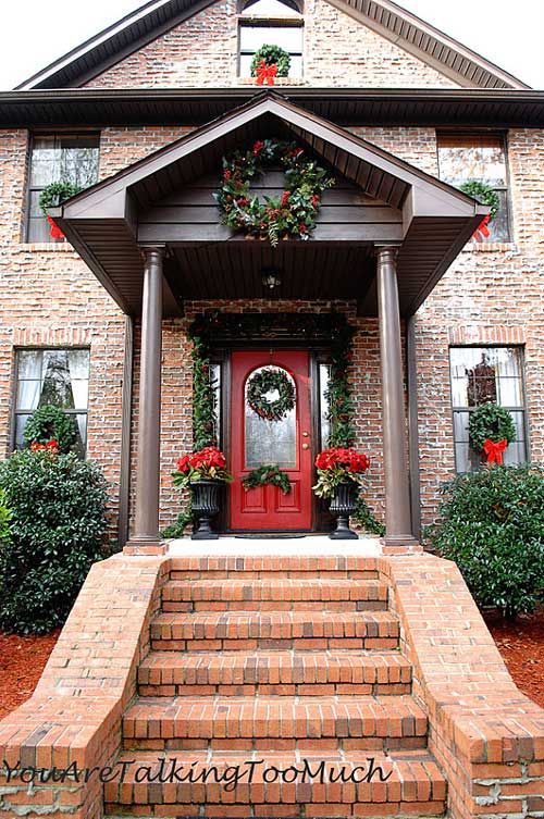 Brick Styled Front Porch Christmas Decor