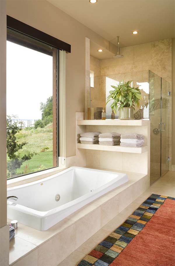 Built-In Bathtub With Open Shelves Storage