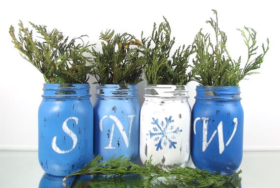 Christmas Decor Blue Mason Jars #Christmas #Christmasdecor #blue #silver #turquoise #decorhomeideas