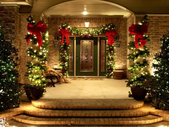 Christmas Door Decor