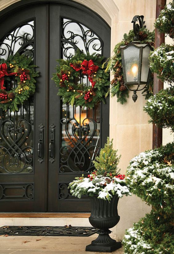 Christmas Front Door Decor