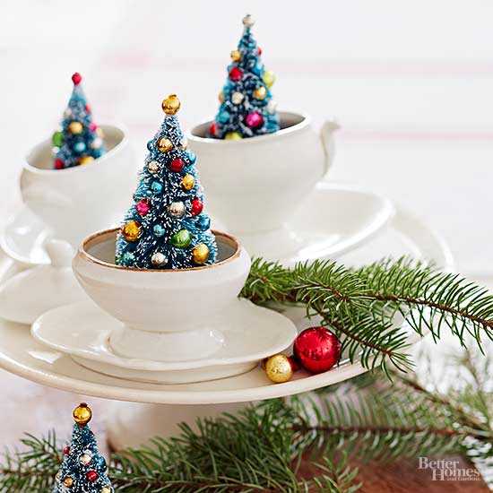 Dishware Christmas Centerpiece