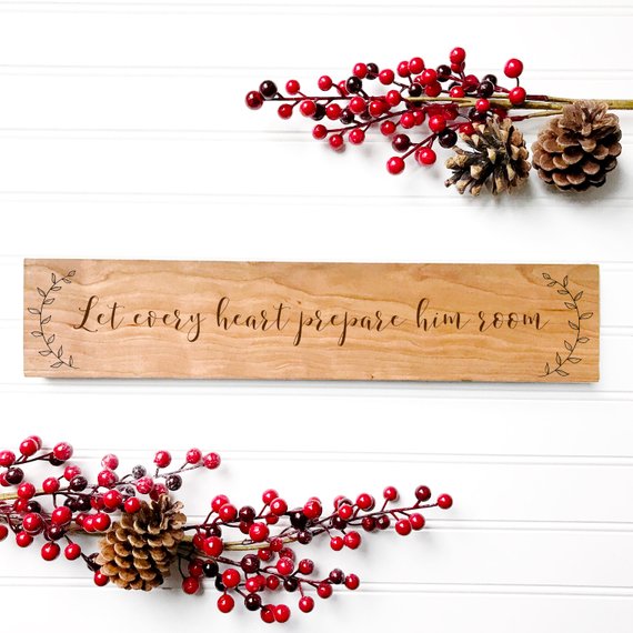 Engraved Christmas Sign #farmhouse #Christmas #Christmasdecor #farmhousedecor #decorhomeideas