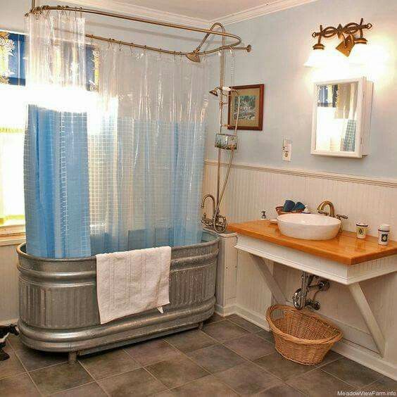 Farmhouse Bathroom Tin Bathtub #tin #bathtub #tub #tinbath #decorhomeideas