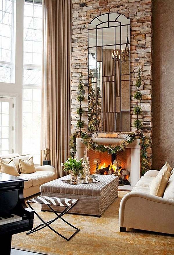 High Ceiling Living Room Christmas Decor #Christmasdecor #Christmas #livingroom #decorhomeideas