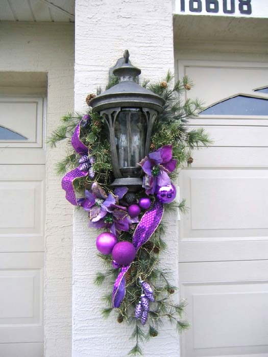 Purple Christmas Wall Lantern #Christmasdecor #purple #Christmas #decorhomeideas