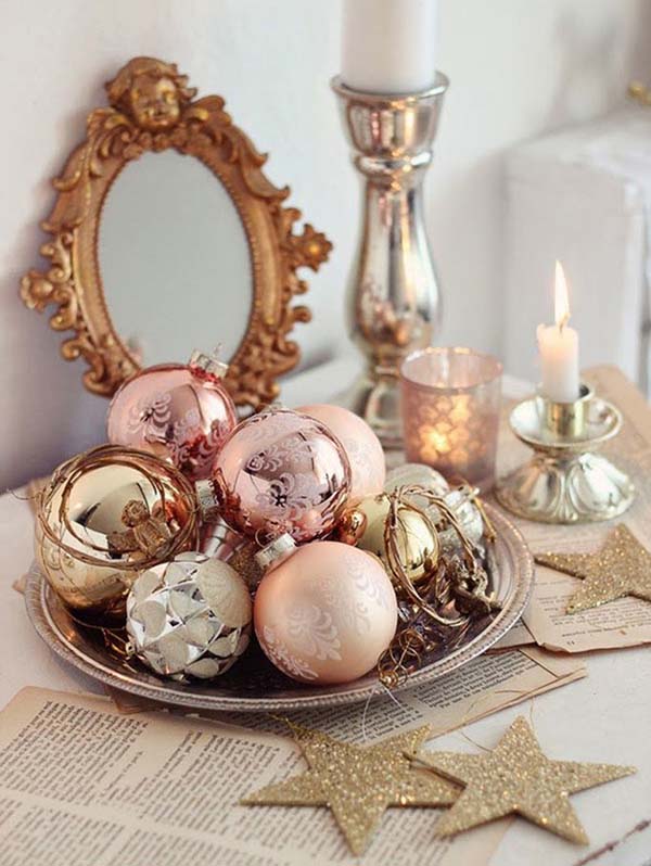 Rose Gold Ornaments In Tray #rosegold #Christmas #Christmasdecor #rosegolddecor #decorhomeideas