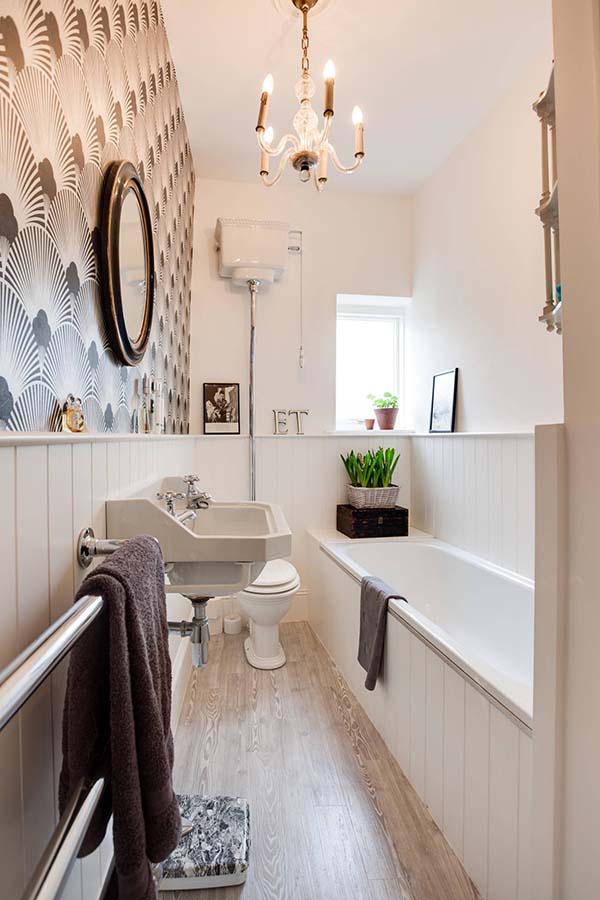 Simple Bathroom Design #bathroom #narrow #narrowbathroom #decorhomeideas