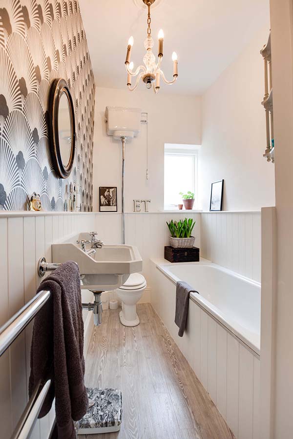 21 Amazing Narrow Bathroom Ideas Decor Home - Long Narrow Bathroom Decorating Ideas