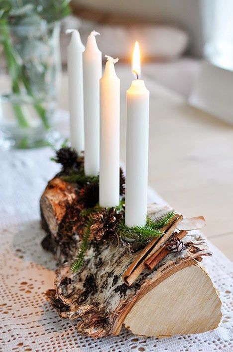 Tree Log Candle Holder #Christmas #Christmasdecor #nature #natural #natureinspired #decorhomeideas