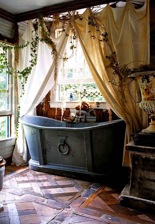 Vintage Styled Tin Bathtub #tin #bathtub #tub #tinbath #decorhomeideas