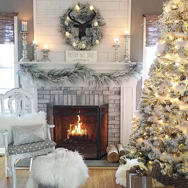 White Living Room Christmas Decor #Christmasdecor #Christmas #white #whitechristmas #decorhomeideas