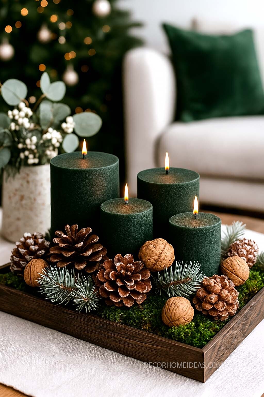 Cozy Green Christmas Candle Centerpiece Idea