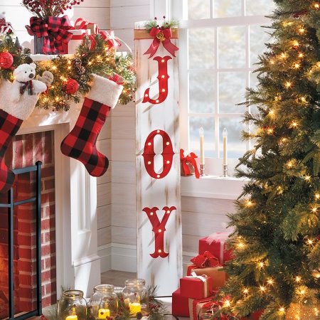 Joy Wooden Red Christmas Decoration #Christmasdecor #Christmas #red #reddecor #decorhomeideas