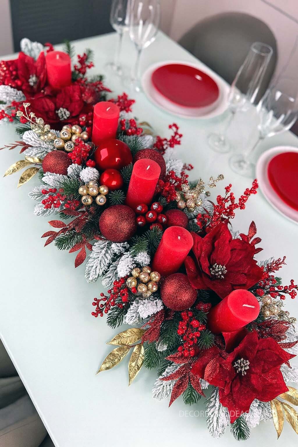 Red & Gold Christmas Candle Centerpiece