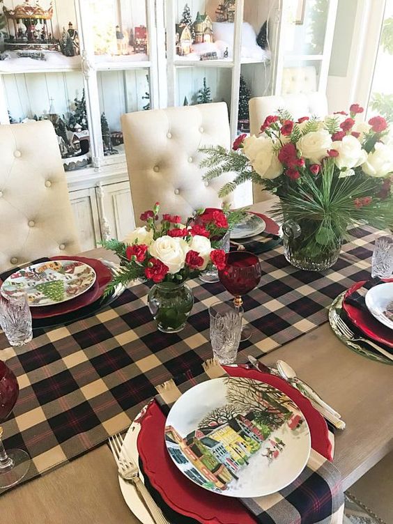 Christmas Plaid Decor