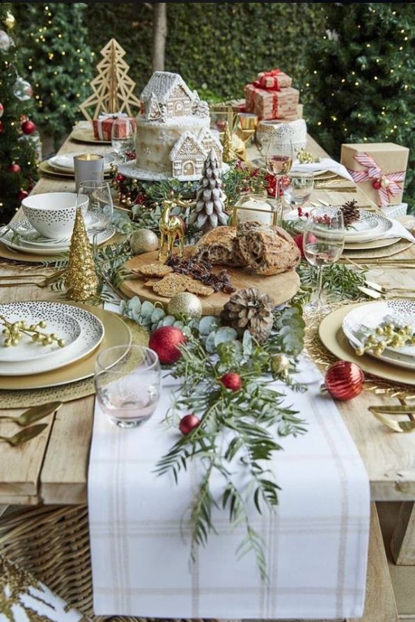 20 Amazing Christmas Table Decorations For Your Perfect Dinner Decor Home Ideas