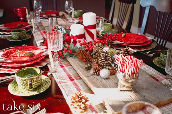 Red Christmas Table Decoration