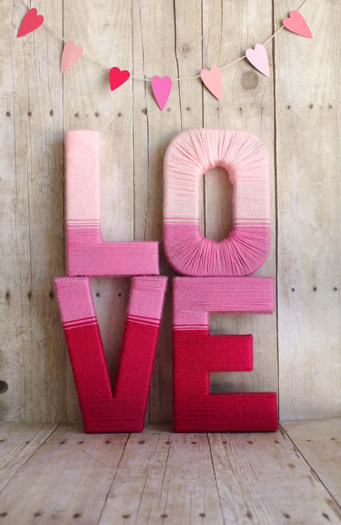 Love Yarn Letters #valentinescraft #decor #love #crafts #diy #decorhomeideas