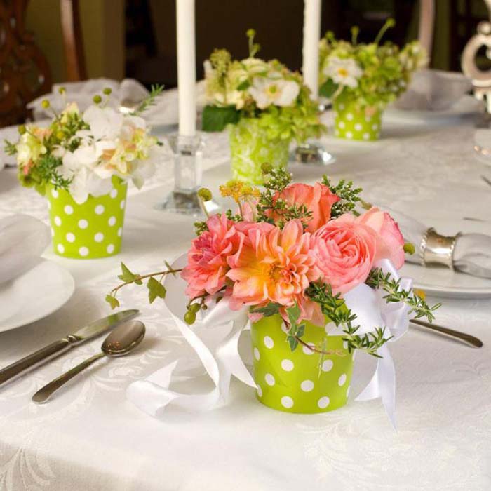 Polka Dots Mini Baskets Spring Centerpiece