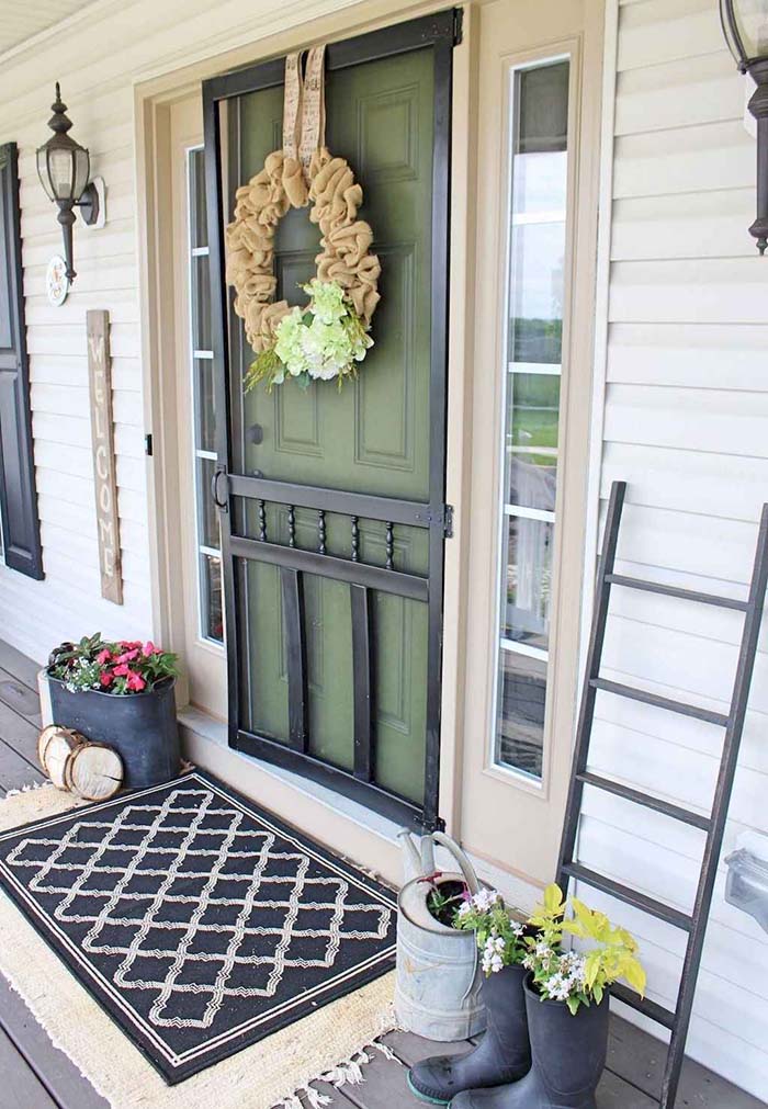 Rustic Front Door Decor #farmhouse #rustic #porch #decor #decorhomeideas