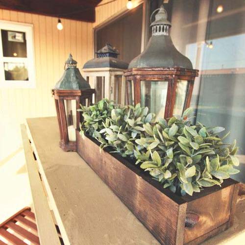 Rustic Wooden Box With Lanterns #rustic #centerpieces #woodenbox #homedecor #decorhomeideas