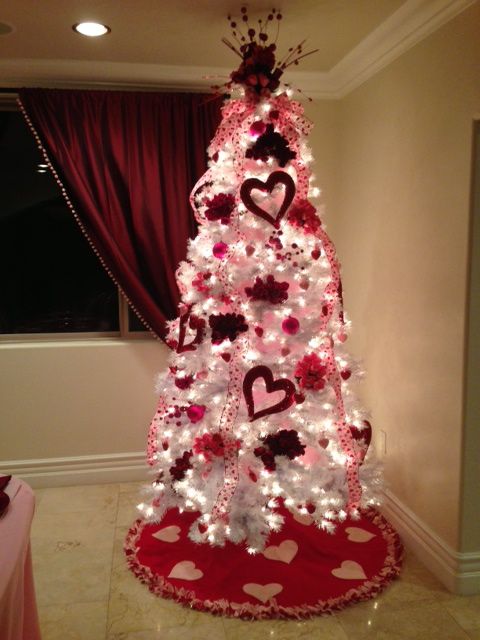 Valentines Day Tree #valentinescraft #decor #love #crafts #diy #decorhomeideas