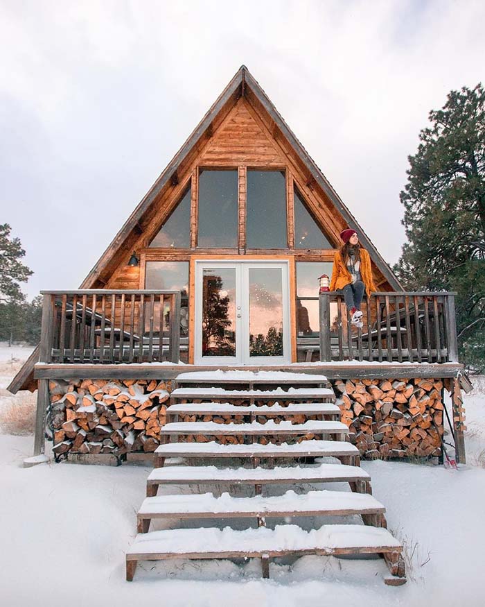 A-Frame Tiny Cabin #cabin #loghouse #tinyhouse  #decorhomeideas