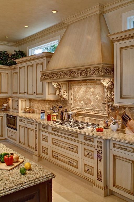 Fabulous Antique White Kitchen Cabinets